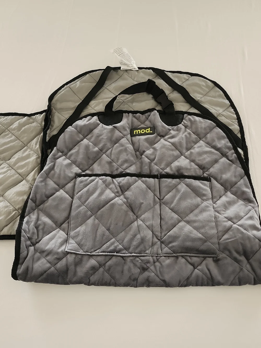 Mod Quilted Gray Pet Car Seat Cover